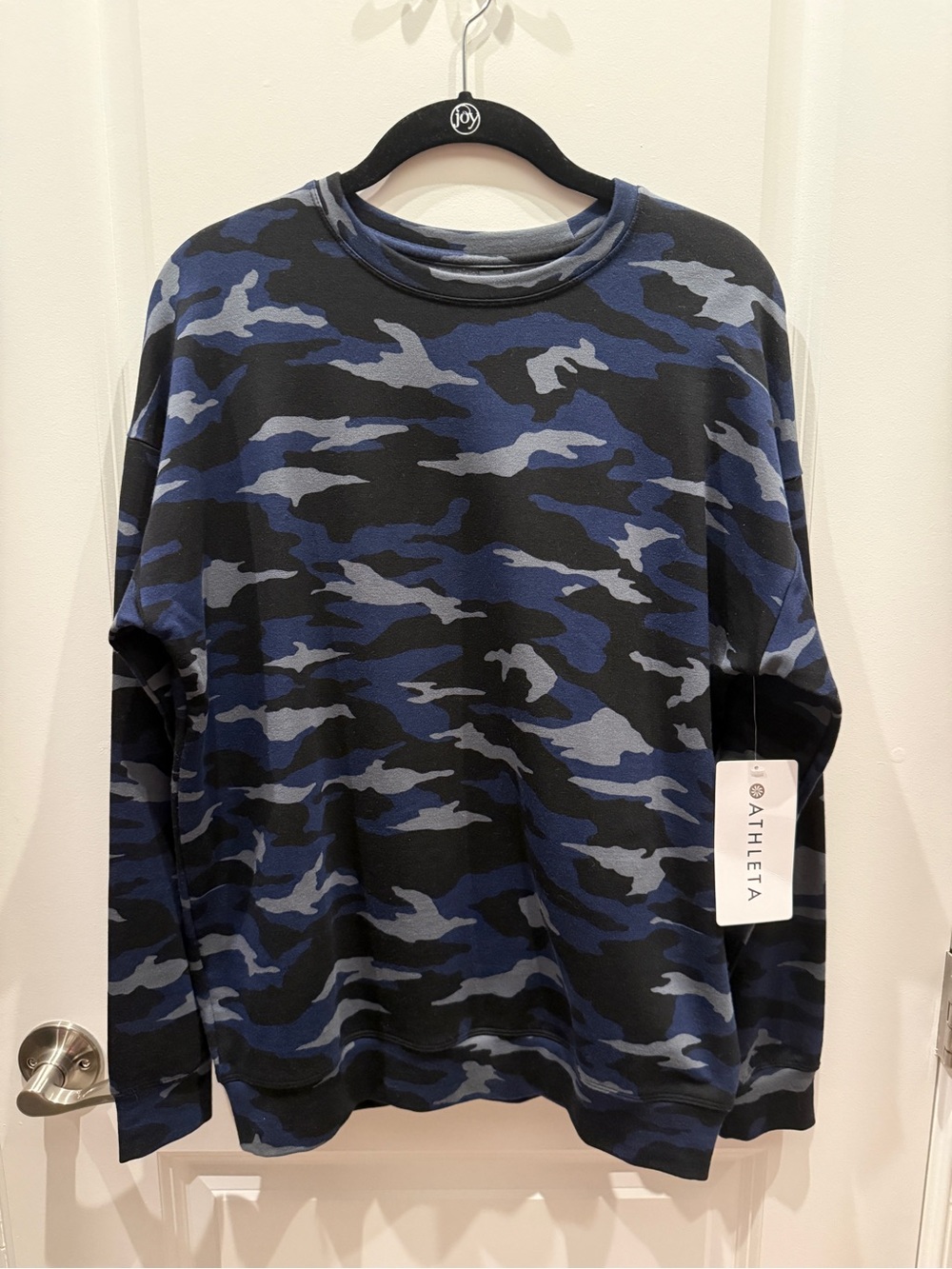 Athleta Navy and Gray Camo Crewneck Sweatshirt